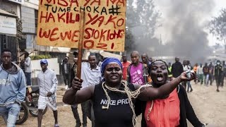 Drama Situation in CBD Nairobi as huge crowd of Kenyans protest rejecting 2024 finance bill [upl. by Nagle264]