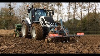 SEMI DU BLÉ 2017  3 Valtra Série T  Drone [upl. by Arukas]