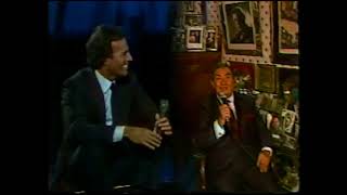 Julio Iglesias Felicidades dueto con Pedro Vargas [upl. by Elkraps787]