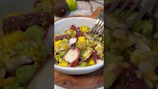 “SALPICÓN” VERANIEGO DE PULPO Y BERBERECHOS 🥑🐙 receta ensalada [upl. by Zachariah]