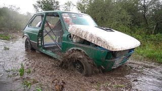 ENTERRAMOS EL FIAT 147 HASTA EL ZOCALO  EL AUTO ACUATICO ✔ SE PICO 🌨  Radialero Team [upl. by Lenrow]