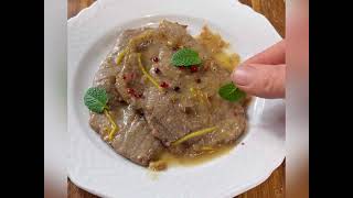 Scaloppine di pollo al vino bianco [upl. by Eilsek318]