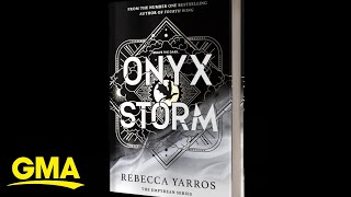 Listen to a blurb from the book Onyx Storm [upl. by Venator795]