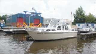 De Schiffart yachtcharter  Kruiser Pegasus  Motorboot huren in Friesland [upl. by Atiuqes]