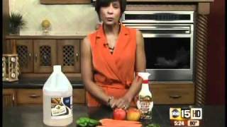 How To Clean Your Vegetables Using Vinegar [upl. by Irol586]