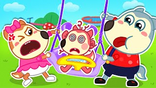 🎶Vamos a Jugar con Cuidado En El Patio de Recreo 🌈 Cuida Al Bebe 🐺 Wolfoo Canciones para Bebés 🎶 [upl. by Notlim324]