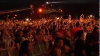 LMFAO Champagne Showers en vivo HD [upl. by Stefania]