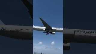 EuroAtlantic Boeing 777 coming into land at a very windy Sydney Airport [upl. by Kelam]