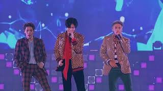 SHINee  Replay SWC5 [upl. by Oigres]