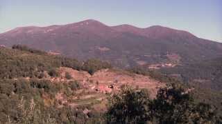 Descobreix el patrimoni de Sant Pere de Vilamajor al Montseny [upl. by Enirbas697]