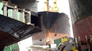 2009 09 03 Alang Scrapping yard Suez Express beaching 6 MOV03055 [upl. by Eelrahs]