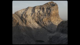 Vistas de los Pirineos [upl. by Yesac650]