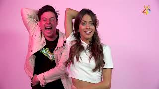 Tini Stoessel y su equipo cantan quotPor qué te vasquot  La Voz Argentina 2018 [upl. by Aniela]