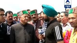 Himachal CM Veerbhadra Singh misbehaves with ABP News reporter [upl. by Christoph]