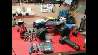 Team associated rival mt10 diff service how to guide [upl. by Aramo]