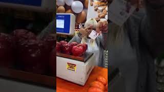 MORE RIAL CONSIGUIÓ TRABAJO EN UN SUPERMERCADO 👀 [upl. by Ahsimrac]