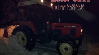 Zetor 6211 lumitöitä [upl. by Nylodnew]