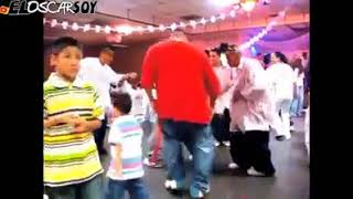 Cholos bailando cumbia en navidad [upl. by Mckee]