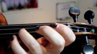 AULD LANG SYNE  Easy Violin TAB Tutorial [upl. by Sidnarb]