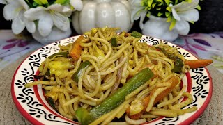 Veg Hakka Noodles in Tamil  Veg Noodles Recipe  hotel styleல் வெஸ் நூடுல்ஸ் Easy ஆ செய்யாலாம் [upl. by Eiruam]