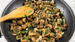 CHAMPIGNONS de PARIS à lAIL et au BEURRE  Prêts en 5 minutes à la Poêle  Délicieux et Savoureux [upl. by Llenet678]