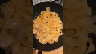 Oggi tagliatelle alla non è una carbonara alla faccia di chi mi vuole male 🤣 [upl. by Gardie163]