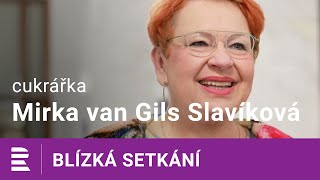 Mirka van Gils Slavíková na Dvojce Chcete mít super vánoční rohlíčky [upl. by Klecka]