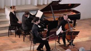 Ludwig van Beethoven Klaviertrio BDur op 11 quotGassenhauerquot [upl. by Atiuqaj342]