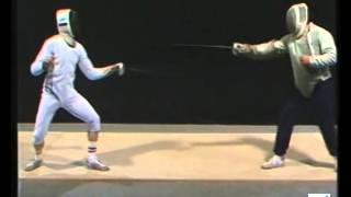 Fencing epee lesson  Lefin INSEP [upl. by Aiuqenehs]