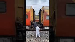 ജീവൻ നഷ്ടപ്പെടാവുന്ന ചില Railway fact Malayalam shortsfeed shortvideo short [upl. by Cychosz]