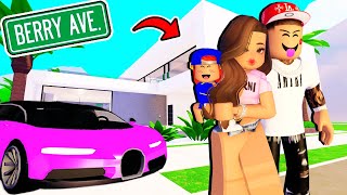 I Got ADOPTED By A RICH FAMILY In BERRY AVENUE RP Roblox Berry Avenue Roleplay [upl. by Heaps]