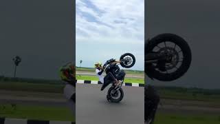 Yamaha MT 15 most power 🚀🚀rijuyan automobile subscribe rider love 1ksubscribers [upl. by Eatnuahs99]