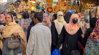 🇵🇰 LAHORE PAKISTAN WALKING TOUR OF SHAH ALAMI MARKET STREET FOOD IN PAKISTAN LAHORE CITY WALK 4K [upl. by Anir]