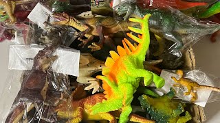 箱に入った恐竜フィギュアをレビューしてみたケラトサウルス アロサウルス ケントロサウルス他 Lots of Dinosaurs in the box ceratosaurus Kentrosaurus [upl. by Llerrac]