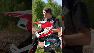 Motocrosshelm vs Endurohelm mit Visier  das sind die jeweiligen Vorteile [upl. by Ordnas246]