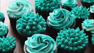 Easy Frosting  Swirl Buttercream Rosettes  Easy Drop Flowers  How to Make Drop Flowers [upl. by Downs]