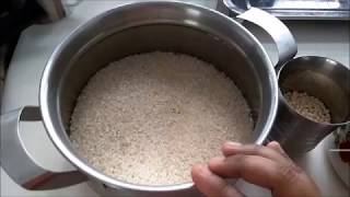 தோசை மாவு அரைப்பது எப்படி DOSA BATTER RECIPE IN TAMIL [upl. by Vashtee624]