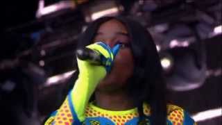 Azealia Banks  212 Live  at T in The Park 2013 [upl. by Anihta]