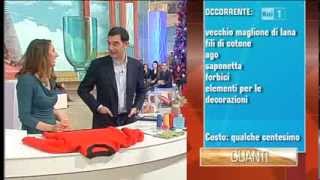 Riciclo maglioni infeltriti  Lucia Cuffaro Unomattina in Famiglia Rai 1 Chi fa da sè [upl. by Curkell612]