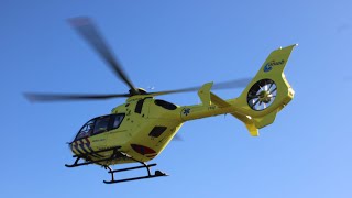 Lifeliner 2 MMT inzet in Hellevoetsluis Ambulance met spoed en veel politie [upl. by Dam995]