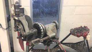 Ridgid 300 Pipe Threader and Victaulic Roll Groover [upl. by Aneertak646]