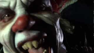 Eddie de Clown dronken op Fright Nights [upl. by Ecinhoj]