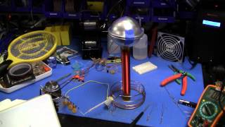 Advent Calendar of Circuits 2014 Day 2 Tesla Coil [upl. by Oiratnom]