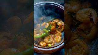 Delicious Prawns Curry ඉස්සො කරිය [upl. by Ulane335]