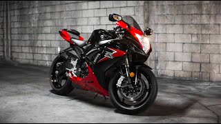 Suzuki GSXR 750 vs Mclaren 570S  Night Race Pure Exhaust Sound [upl. by Idzik563]