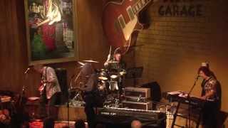 Albert Lee amp Hogans Heroes Im Ready Bluesgarage Isernhagen 2015 [upl. by Nichol]