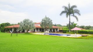 Majestuosa casa campestre en Quimbayita Condominio Campestre Cerritos Pereira  Colombia [upl. by Mercier]