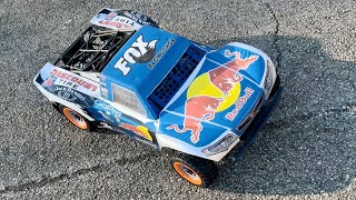 Losi 5t BRUSHLESS  8s Lipo Hobbywing Max5 amp Castle 2028 “800kv” Motor Epic PARK BASH [upl. by Ahserak]