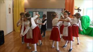 Polish folk dances  Tańce ludowe w wykonaniu dzieci [upl. by Dey]