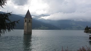 Stelvio Motorreizen Italië oostenrijk en Zwitserland [upl. by Einaffets]